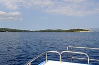 La ville de Jelsa, île de Hvar en Croatie. La presqu'île de Gradina. Cliquer pour agrandir l'image.