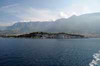La ville de Makarska en Croatie. La presqu'île Saint-Pierre. Cliquer pour agrandir l'image.