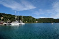 La ville de Polače, île de Mljet en Croatie. Port de Polače. Cliquer pour agrandir l'image.