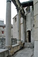 The gantry of the cathedral of Split. Click to enlarge the image.
