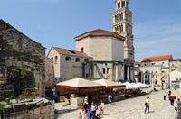 The cathedral Saint-Domnius of Split. Click to enlarge the image.