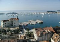 La ville de Split en Croatie. Le port de Split (auteur Office Tourisme Split). Cliquer pour agrandir l'image.