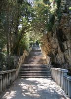 Staircases leading to the mount Marjan (Kpmst7 author). Click to enlarge the image in Flickr (new tab).
