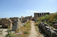 Le Quartier du Théâtre de Délos en Grèce. La Maison au Trident. Cliquer pour agrandir l'image dans Adobe Stock (nouvel onglet).