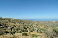 Le village d’Agios Pavlos en Crète. La côte Saint-Paul vue depuis la route Melampes. Cliquer pour agrandir l'image dans Adobe Stock (nouvel onglet).