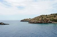 Le village d’Anopoli en Crète. L'église Saint-Charalampe sur la presqu'île de Loutro. Cliquer pour agrandir l'image dans Adobe Stock (nouvel onglet).