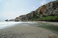 Le village d’Assomatos en Crète. La plage de Preveli. Cliquer pour agrandir l'image dans Adobe Stock (nouvel onglet).