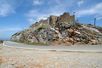 Le village d’Avdou en Crète. Les moulins du Col des Vignes au plateau du Lassithi. Cliquer pour agrandir l'image dans Adobe Stock (nouvel onglet).