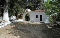Le village d’Épiskopi en Crète. La chapelle des Cinq-Vierges de Lappa à Argyroupoli. Cliquer pour agrandir l'image dans Adobe Stock (nouvel onglet).
