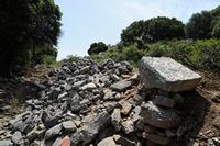Le village de Néapolis en Crète. Les ruines de la cité antique de Dréros. Cliquer pour agrandir l'image dans Adobe Stock (nouvel onglet).