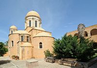 Le monastère d'Agia Triada en Crète. L'abside de l'église. Cliquer pour agrandir l'image dans Adobe Stock (nouvel onglet).
