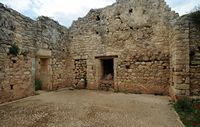 La cité antique d'Aptera en Crète. Les thermes romains du nord d'Aptera. Cliquer pour agrandir l'image dans Adobe Stock (nouvel onglet).