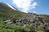 La ville d’Anogia en Crète. Pente orientale du mont Koussakas. Cliquer pour agrandir l'image dans Adobe Stock (nouvel onglet).