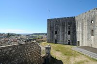 La nouvelle forteresse de la ville de Corfou. Les baraquements anglais. Cliquer pour agrandir l'image dans Adobe Stock (nouvel onglet).