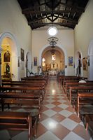 Le sud de la vieille ville de Corfou. Nef de la cathédrale catholique. Cliquer pour agrandir l'image dans Adobe Stock (nouvel onglet).