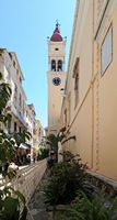 Le nord de la vieille ville de Corfou. L'église Saint-Spyridon. Cliquer pour agrandir l'image dans Adobe Stock (nouvel onglet).