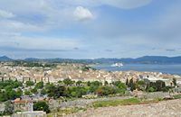 La ville de Corfou. Vue depuis la vieille forteresse. Cliquer pour agrandir l'image dans Adobe Stock (nouvel onglet).