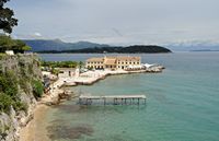 La ville de Corfou. Le port de Faliraki. Cliquer pour agrandir l'image dans Adobe Stock (nouvel onglet).