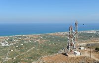 La ville d’Hersonissos en Crète. Analipsi et l'estuaire de l'Aposelemis vus depuis le mont Ederi. Cliquer pour agrandir l'image dans Adobe Stock (nouvel onglet).