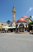 La ville de Kos sur l’île de Kos. La ville ottomane. La mosquée du Defterdar à Kos. Cliquer pour agrandir l'image dans Adobe Stock (nouvel onglet).