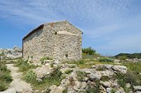 Le château Saint-Ange (Angelókastro) à Corfou. L'église Saint-Michel Archange du château d'Angelokastro. Cliquer pour agrandir l'image dans Adobe Stock (nouvel onglet).