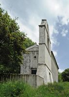 La ville de Nymfes sur l’île de Corfou. Le clocher de l'église Saint-Spyridon du Vieux-Périthia. Cliquer pour agrandir l'image dans Adobe Stock (nouvel onglet).