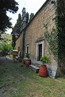 Le plateau du Lassithi en Crète. Le monastère de Vidiani. Cliquer pour agrandir l'image dans Adobe Stock (nouvel onglet).