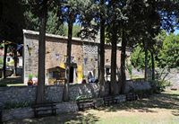 Le plateau du Lassithi en Crète. Le monastère de Vidiani. Cliquer pour agrandir l'image dans Adobe Stock (nouvel onglet).