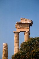 Acropole de Rhodes. Cliquer pour agrandir l'image.