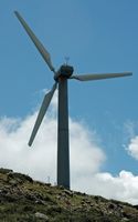 Éolienne au sommet du mont Profitis Ilias à Rhodes. Cliquer pour agrandir l'image.