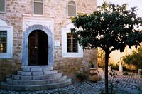Bibliothèque musulmane de Rhodes. Cliquer pour agrandir l'image.