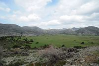 Géographie de l’île de Crète. Le plateau du Nida vu depuis la route de Zoniana. Cliquer pour agrandir l'image.