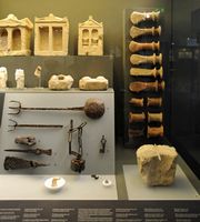 Le site archéologique d'Eleutherne en Crète. Artefacts de l'époque romaine. Cliquer pour agrandir l'image.
