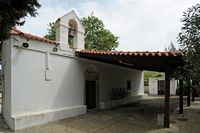 Le village d’Agios Pavlos en Crète. L'église Saint-Nicolas à Vatos. Cliquer pour agrandir l'image.