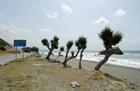 Le village d’Agios Pavlos en Crète. La route d'Agia Galini à Prévéli à l'arrivée à Drimiskos. Cliquer pour agrandir l'image.