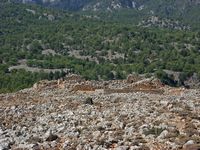Le village d’Anopoli en Crète. Les ruines du château turc d'Anopoli (auteur Gerd-HH). Cliquer pour agrandir l'image.