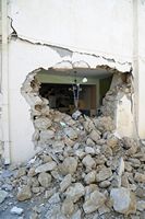 Le village d'Arkalochori en Crète. Le village de Choumerio détruit par le séisme du 27 septembre 2021. Cliquer pour agrandir l'image.