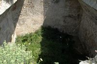 Citerne du château de Féraklos à Rhodes. Cliquer pour agrandir l'image.