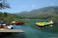 Le village de Georgioupoli en Crète. Le lac de Kournas. Cliquer pour agrandir l'image.