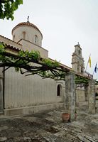 Le village de Gonia en Crète. Le monastère de Profitis Ilias à Roustika. Cliquer pour agrandir l'image.