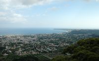 Die Bucht von Ixia auf Rhodos Blick vom Berg Filerimos. Klicken, um das Bild zu vergrößern.