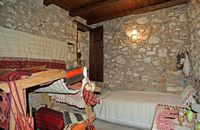 Le village de Kritsa en Crète. Le musée Kritsotopoula. Cliquer pour agrandir l'image.