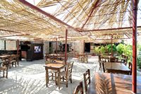 Le village de Palékastro en Crète. La taverne Métochi à Vaï. Cliquer pour agrandir l'image.