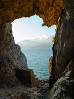 Le village de Plakias en Crète. Brèche de chargement (auteur Uoaei1). Cliquer pour agrandir l'image.