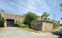 Le village de Souda en Crète. Entrée de la prison-forteresse d'Itzeddin. Cliquer pour agrandir l'image.