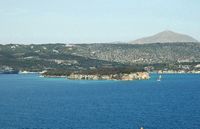 Le village de Souda en Crète. L'îlot de Souda. Cliquer pour agrandir l'image.