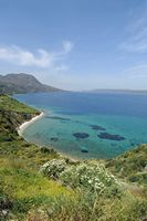 Le village de Souda en Crète. La rade de Souda vue depuis Kalami. Cliquer pour agrandir l'image.