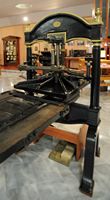 Le village de Souda en Crète. Presse d'imprimerie en fonte du début du 19e siècle au Musée de la typographie. Cliquer pour agrandir l'image.