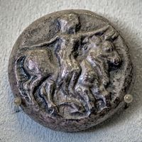 Le site archéologique de Gortyne en Crète. Statère d'argent de l'époque classique (450-400 avant JC) (auteur Archaioptix). Cliquer pour agrandir l'image.