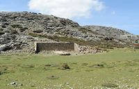La ville d’Anogia en Crète. Fontaine près du mont Mythia. Cliquer pour agrandir l'image.